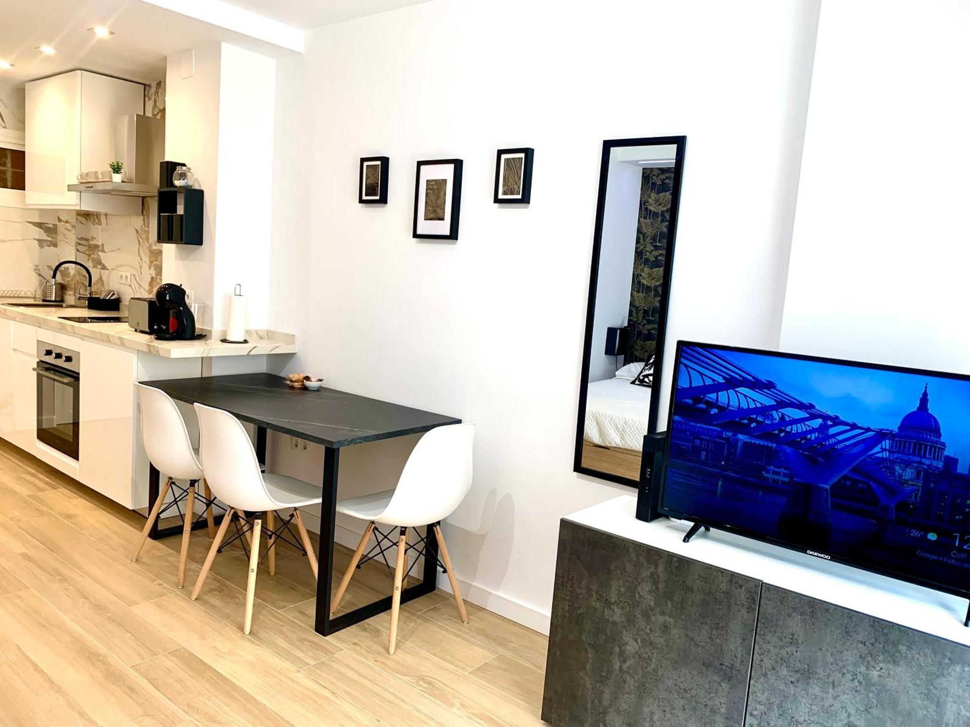 Apartamento Premium Con Piscina - Recepcion 24 Hs Benalmadena Bagian luar foto